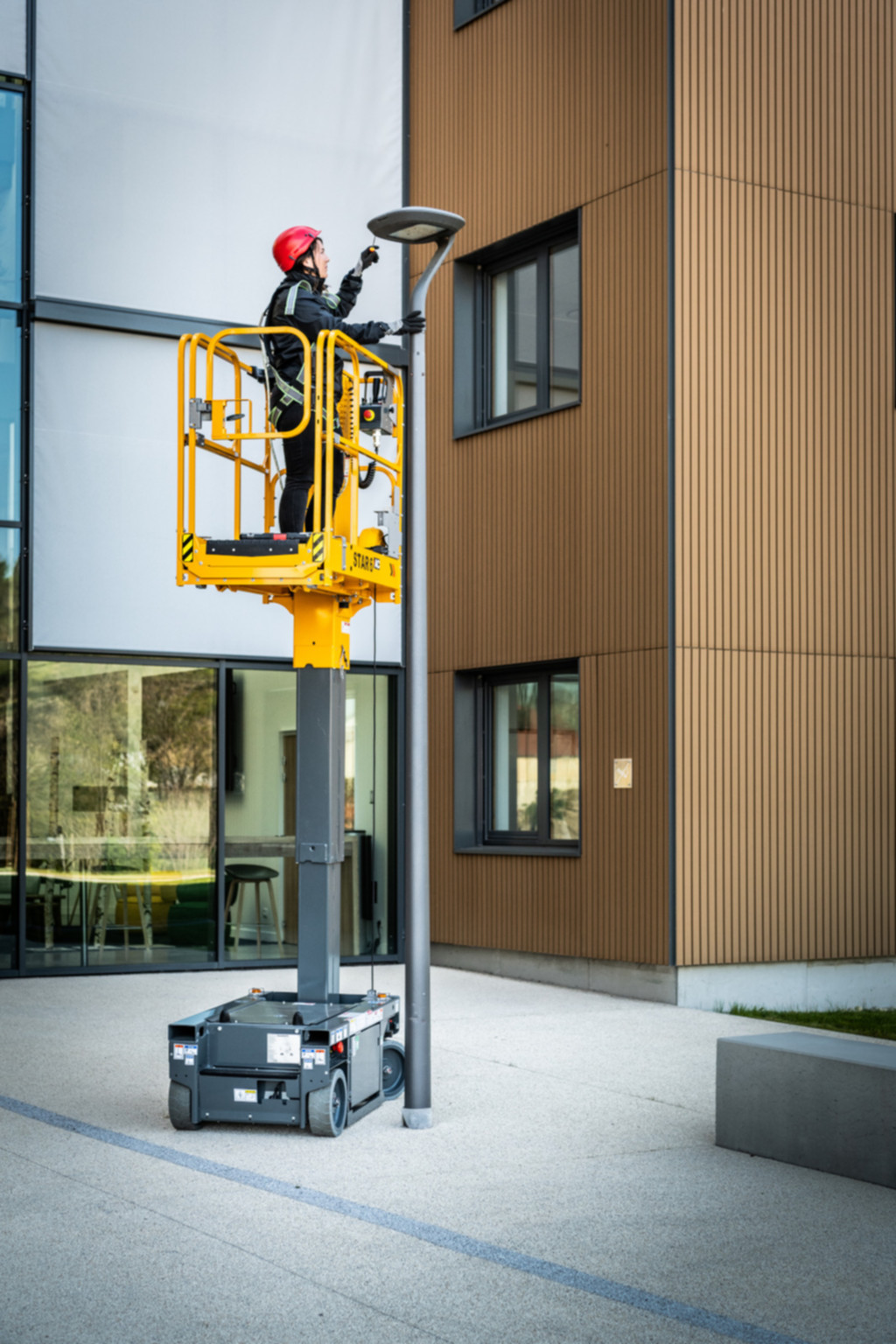 HAULOTTE Mâts verticaux - Idéale pour les endroits difficiles d’accès