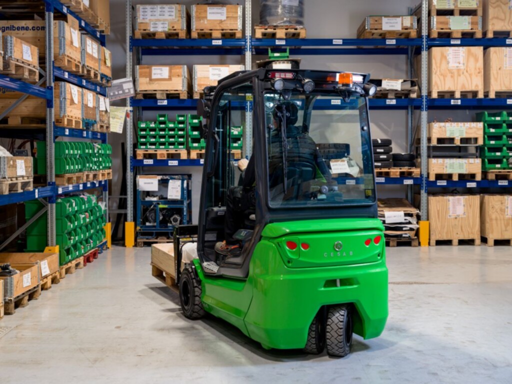 CESAB B300 - Compacts et puissants