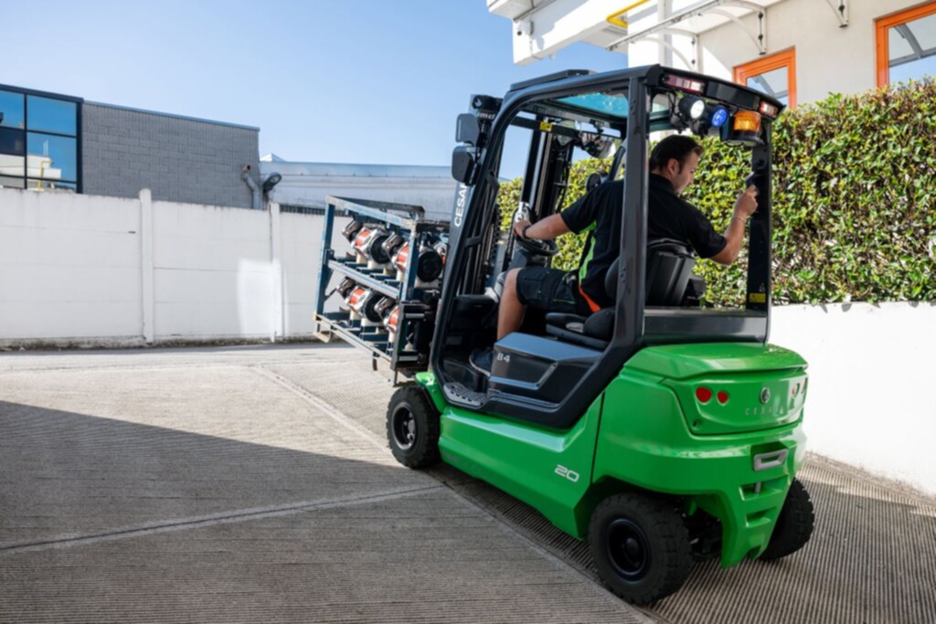 CESAB B400 - Compacts et puissants