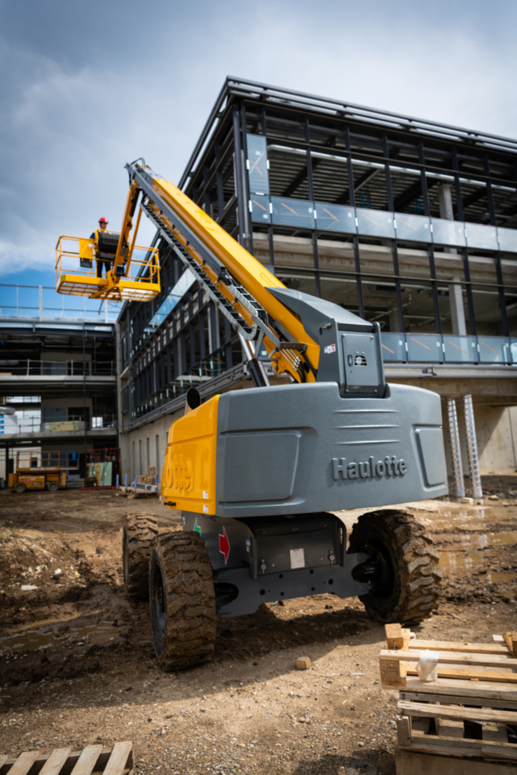 HAULOTTE Nacelles télescopiques - Performance et productivité exceptionnelles