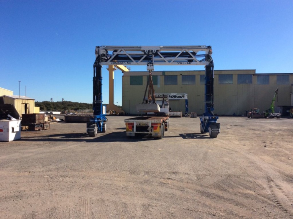 COMBILIFT Mobile Gantry - Charges extrêmes et surdimensionnées