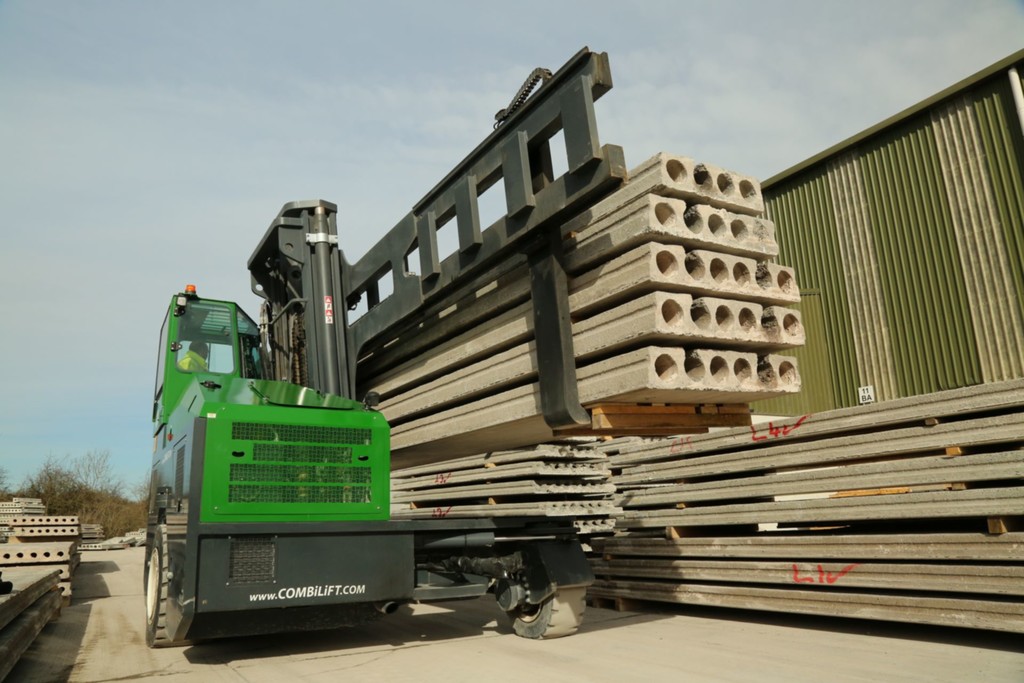 COMBILIFT C6'000-C25'000 - La machine 3 en 1 pour les longues et lourdes charges