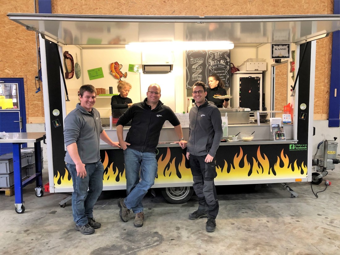 ARBOR Mitarbeiteranlass Food Truck.jpg