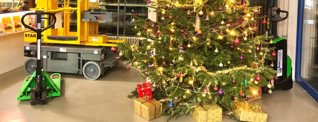Weihnachtliche Stimmung bei Arbor AG! Arbor-AG-Öffnungszeiten-Feiertage-2020.jpg