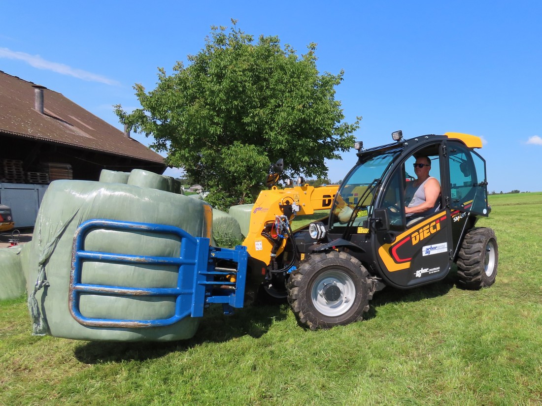 DIECI-Telelader-Schweizer-Landtechnik-Arbor-AG-Kraftprotz.jpg