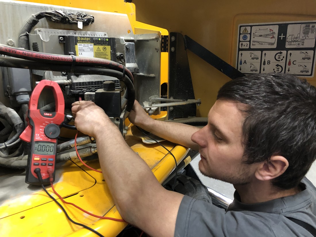 Arbor Servicetechniker als Problemlöser Offene-Stelle-Servicetechniker-Region-Bern-Arbor-AG.jpg