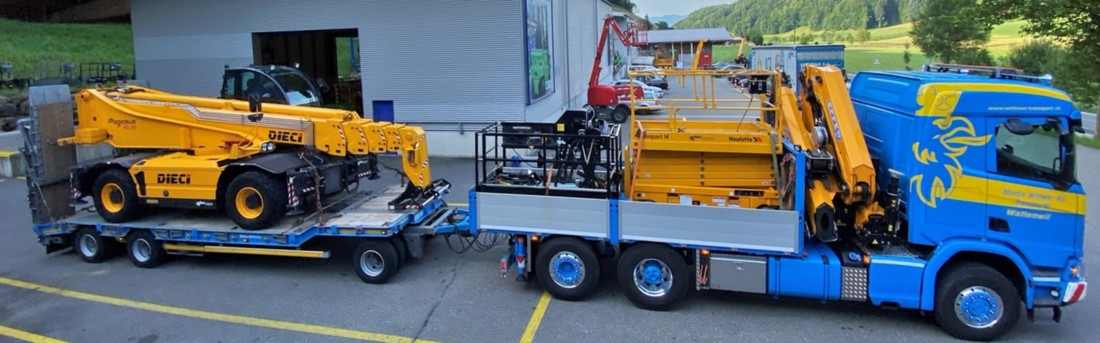 Die Maschinen sind verladen, der Lastwagen ist abfahrbereit. Arbor-Rental-Miete-Vermietung-Stapler-Schweiz-Arbeitsbühne-Teleskopstapler-Arbor.jpeg