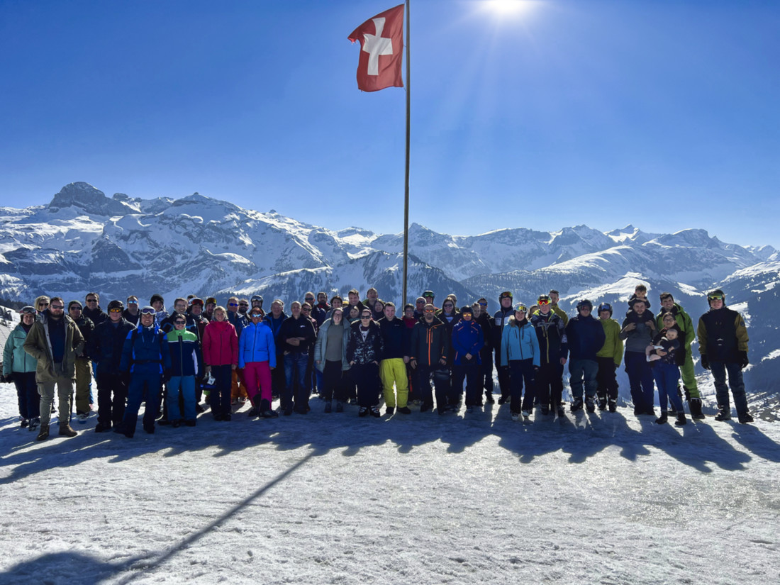 Gruppenbild Team Arbor AG am Skiwochenende in der Lenk Gruppenbild-Arbor-AG.jpeg