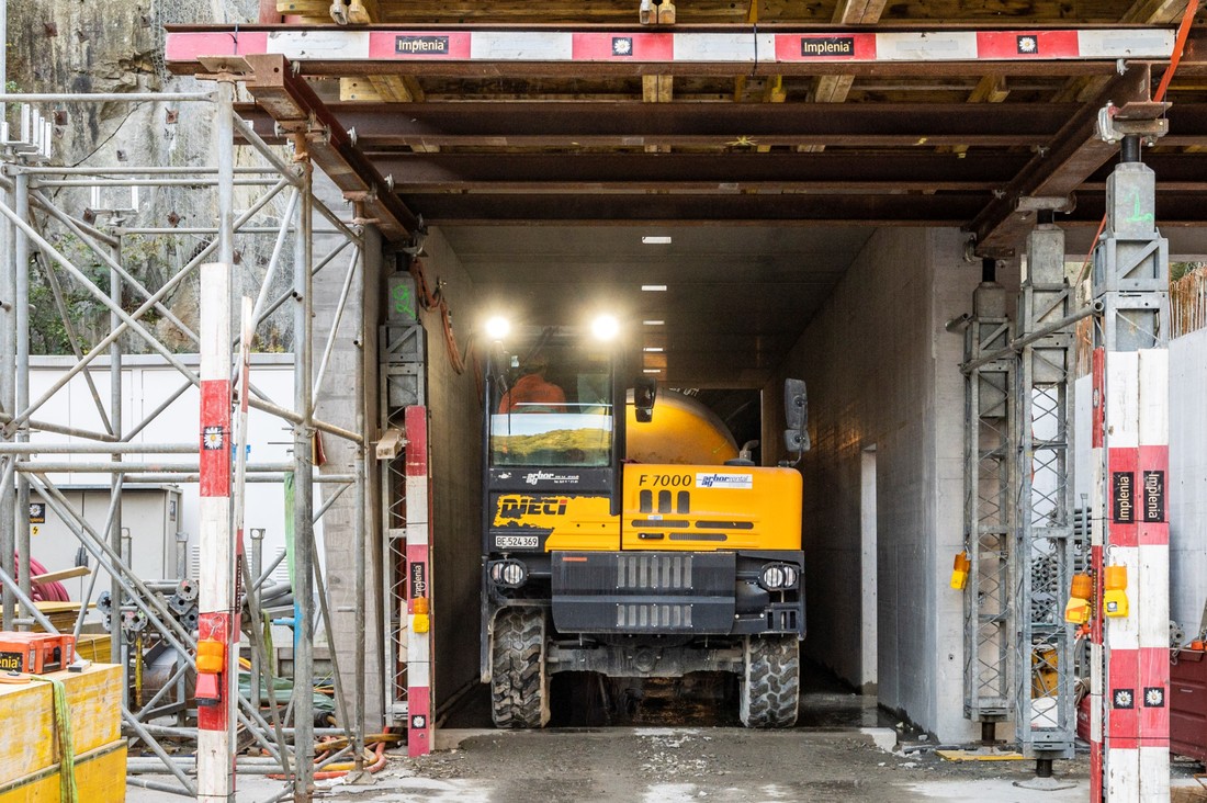 Implenia-Gotthard-Tunnel-DIECI-Fahrmischer.jpg