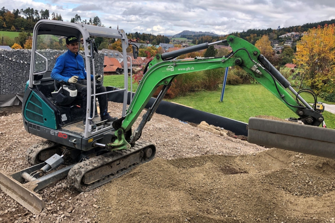 Stefan_Hofstetter_Privat Arbeiten im Eigenheim._1nc9jh6puliyw.jpg