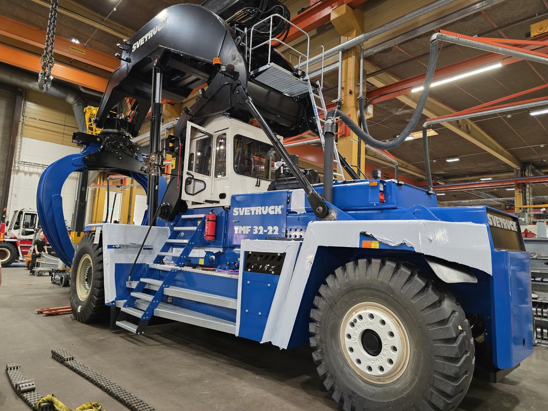 32 Tonnen Tragkraft Logstacker 20250613_102937.jpg