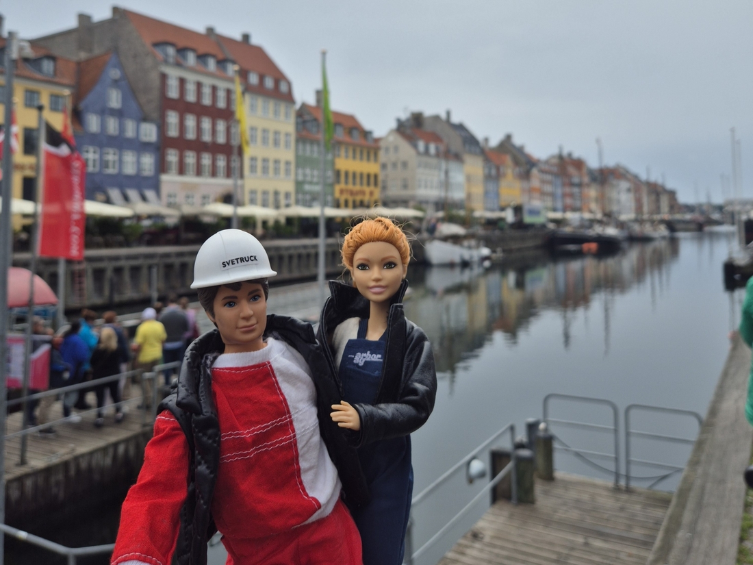 Arborella und SveN im Nyhavn 20250628_091436.jpg