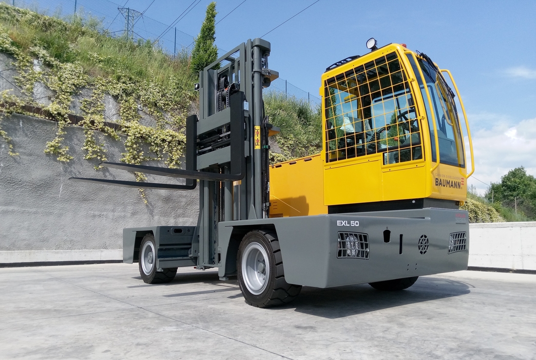 Baumann-EXL50_Elektro-Seitenstapler_4k4t4mae2z6r.jpg